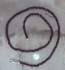 Rhodolith Granat Collier 03/ 42 fac.