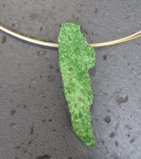 Uwarowit Anhänger - Granat