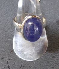 Tanzanit Ring AAAA Cabochon