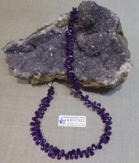 Amethyst-Tropfen- Collier