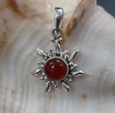 Karneol Anhänger Sonne
