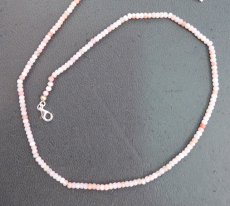 Pink Andenopal Collier 3x2 mm