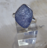 Tanzanit Ring, roh