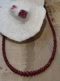 Spinell, rot Collier